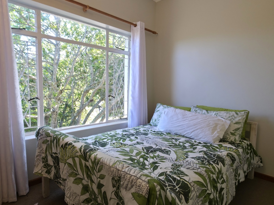 4 Bedroom Property for Sale in Paradise Beach Eastern Cape